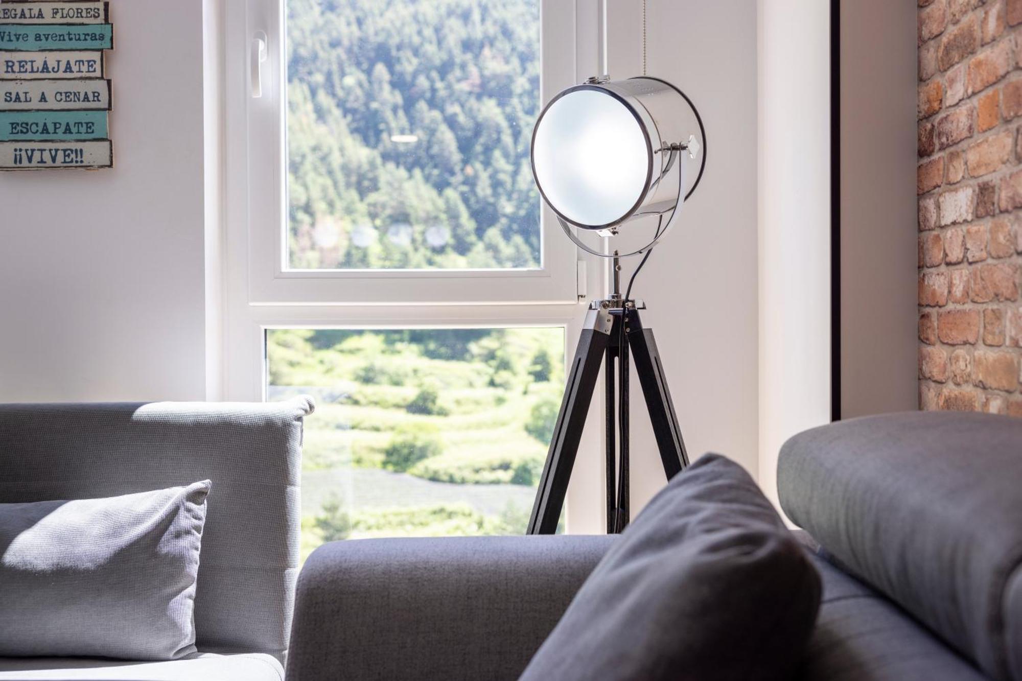 Increibles Vistas Al Valle De Arinsal Ny - A Pie De Pistas - Parking Incluido L By Bonesvacances Exterior photo